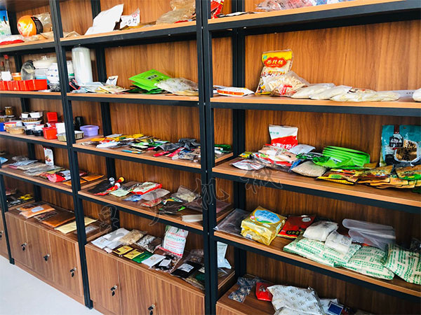 展柜样品
